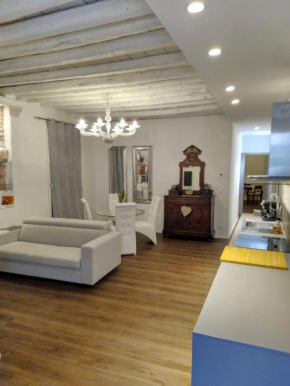 SARA S LUXURY HOME five minutes from Piazza San Marco
